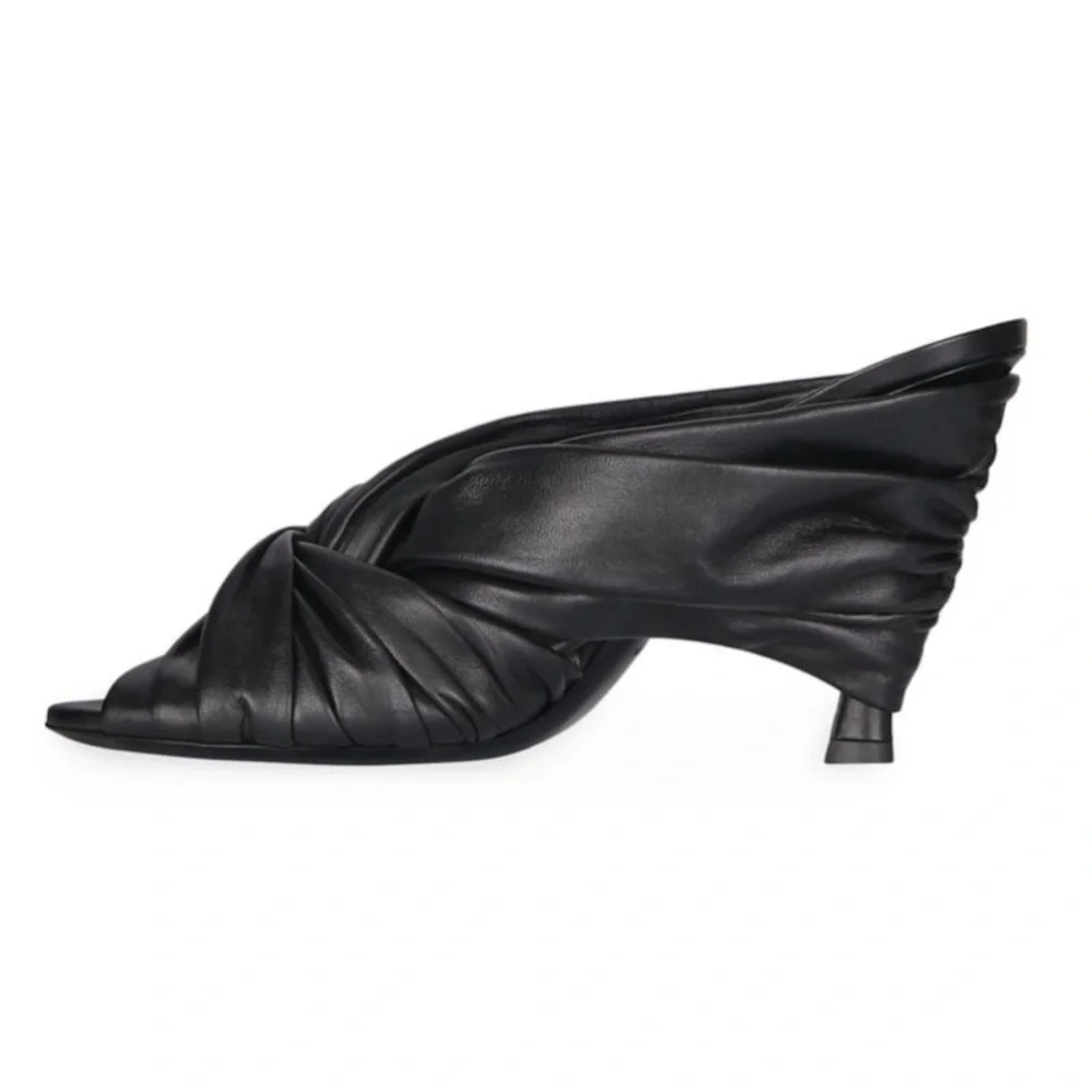 Givenchy heels 40